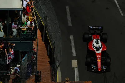 F1